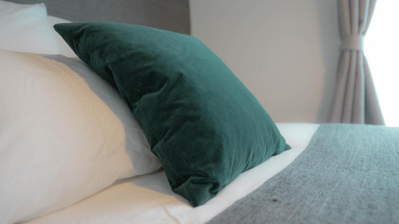 Accommodates Up To 11 Guests!!staypia Namba Ebisu โอซาก้า