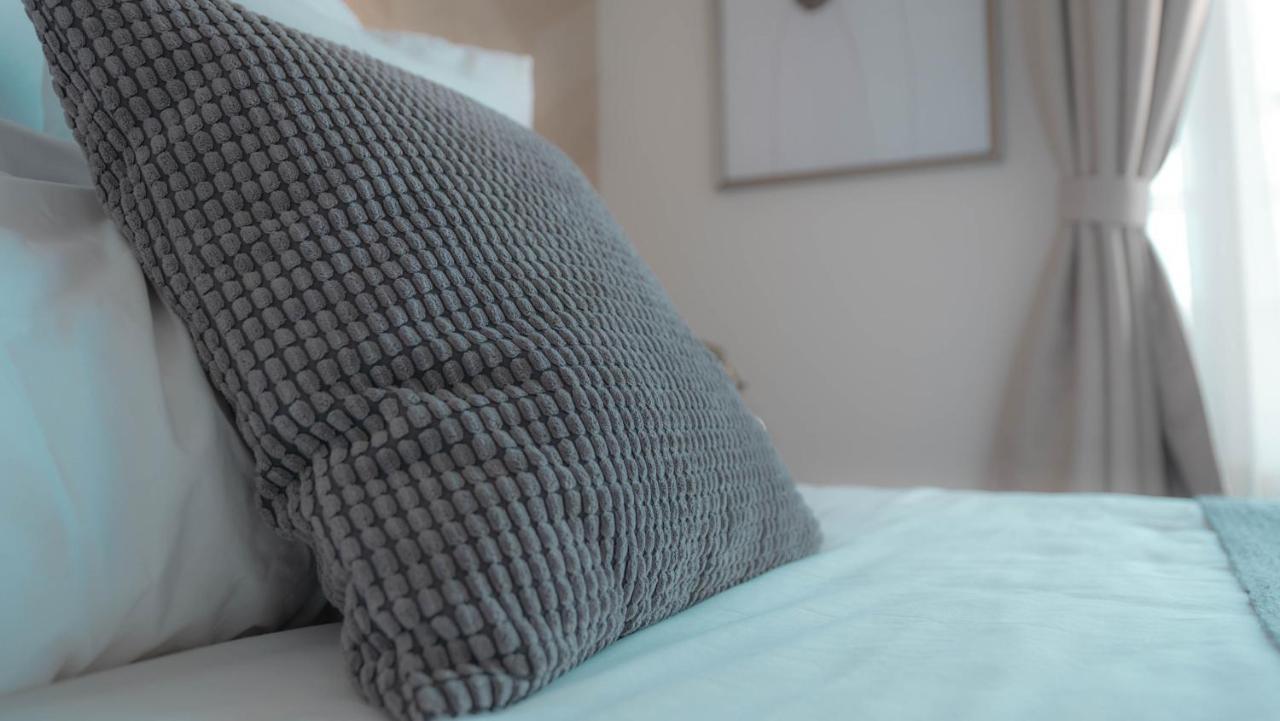 Accommodates Up To 11 Guests!!staypia Namba Ebisu โอซาก้า